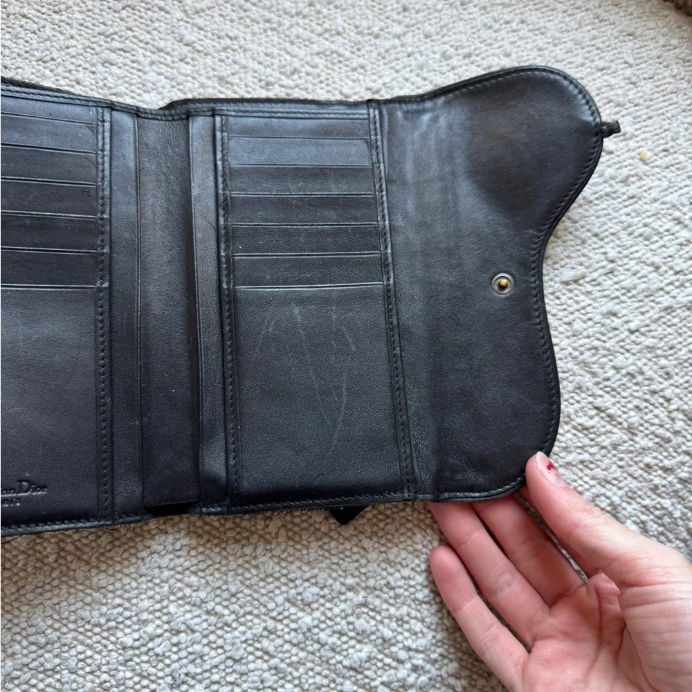 Dior elegant wallet